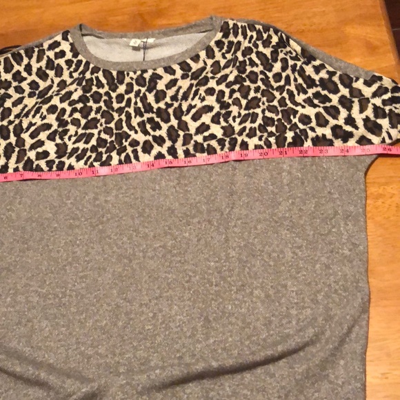 Last One! Leopard Print Tunic - Picture 4 of 5